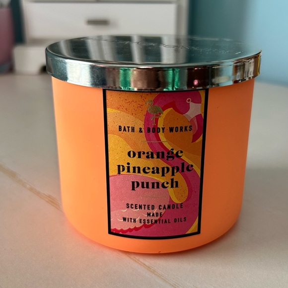 Bath & Body Works | Other | Bath Body Works Orange Pineapple 3 Wick ...